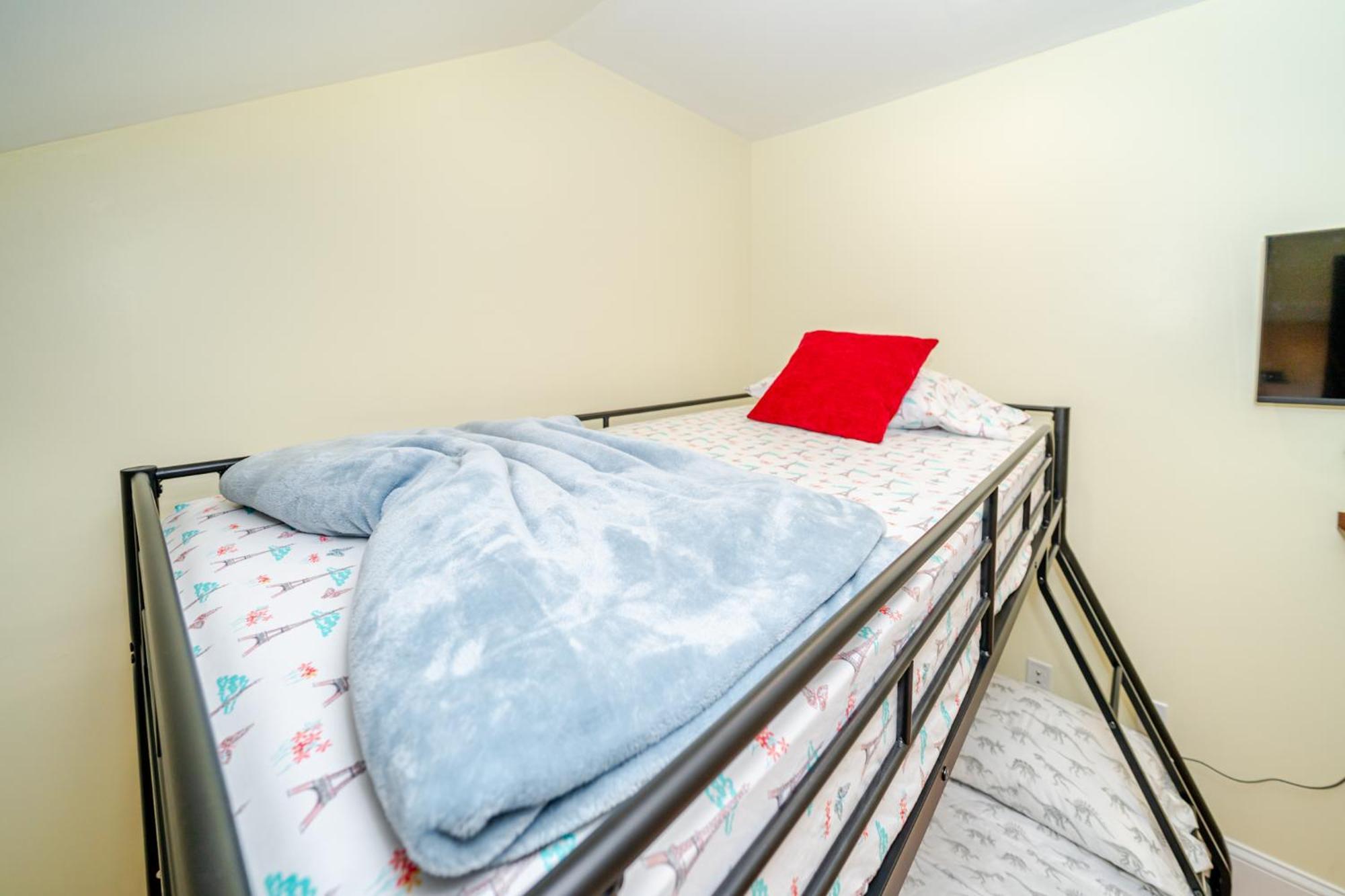41 - 3Br Quincy - Lovely Townhouse Near Parish מראה חיצוני תמונה